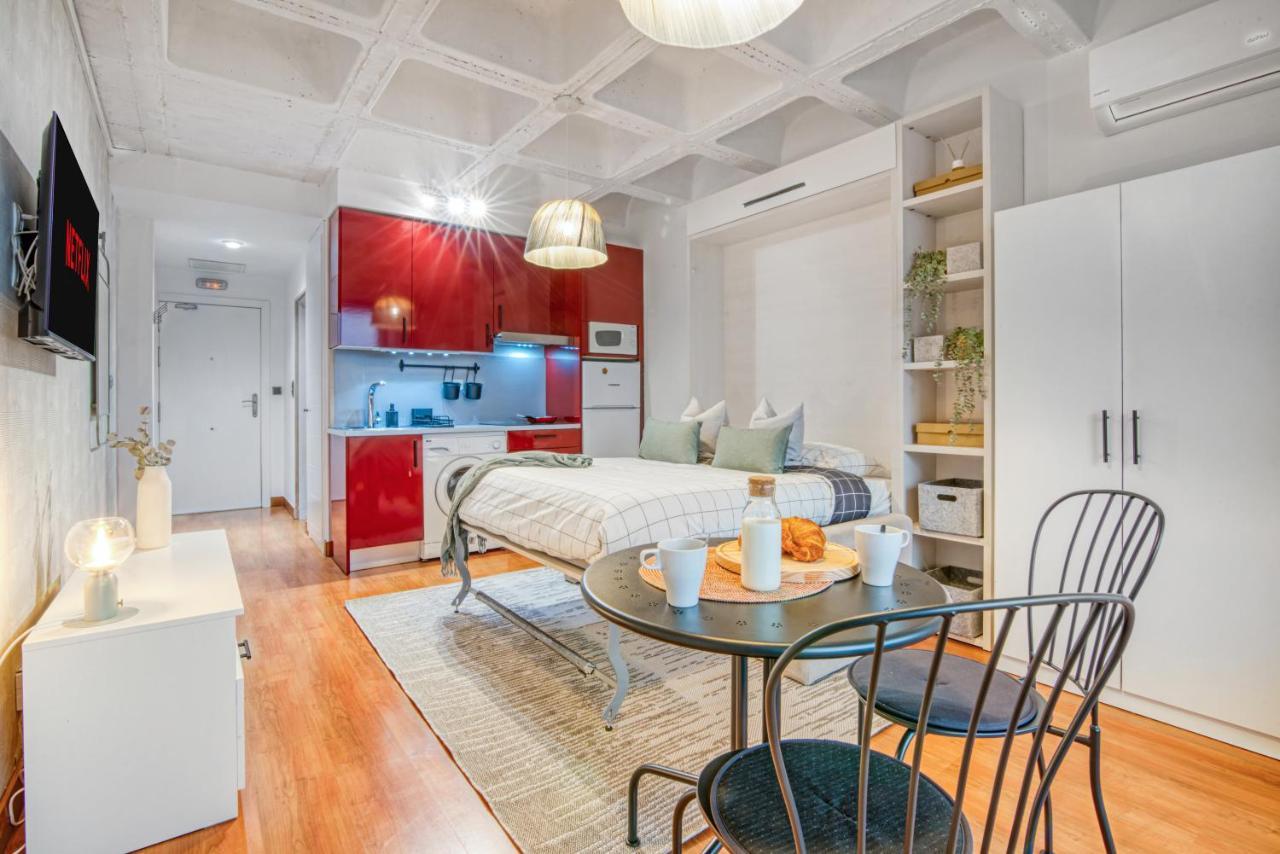 Cozy Penthouse, 20 Min To Downtown, Alcala Norte Madrid Exteriör bild