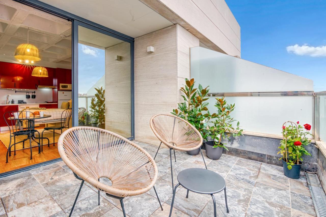 Cozy Penthouse, 20 Min To Downtown, Alcala Norte Madrid Exteriör bild